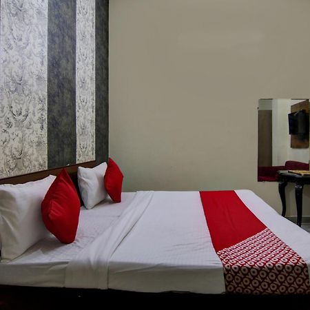 Hotel Yash House New Delhi Extérieur photo