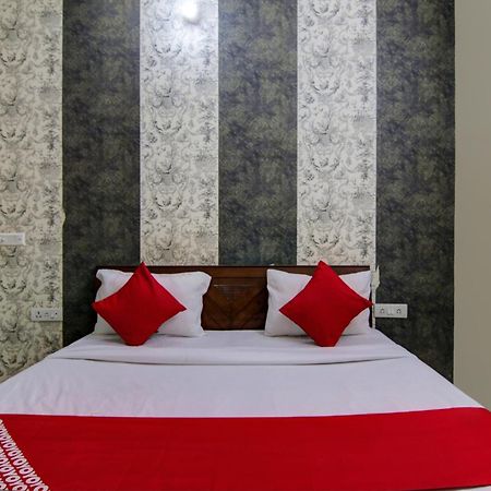 Hotel Yash House New Delhi Extérieur photo