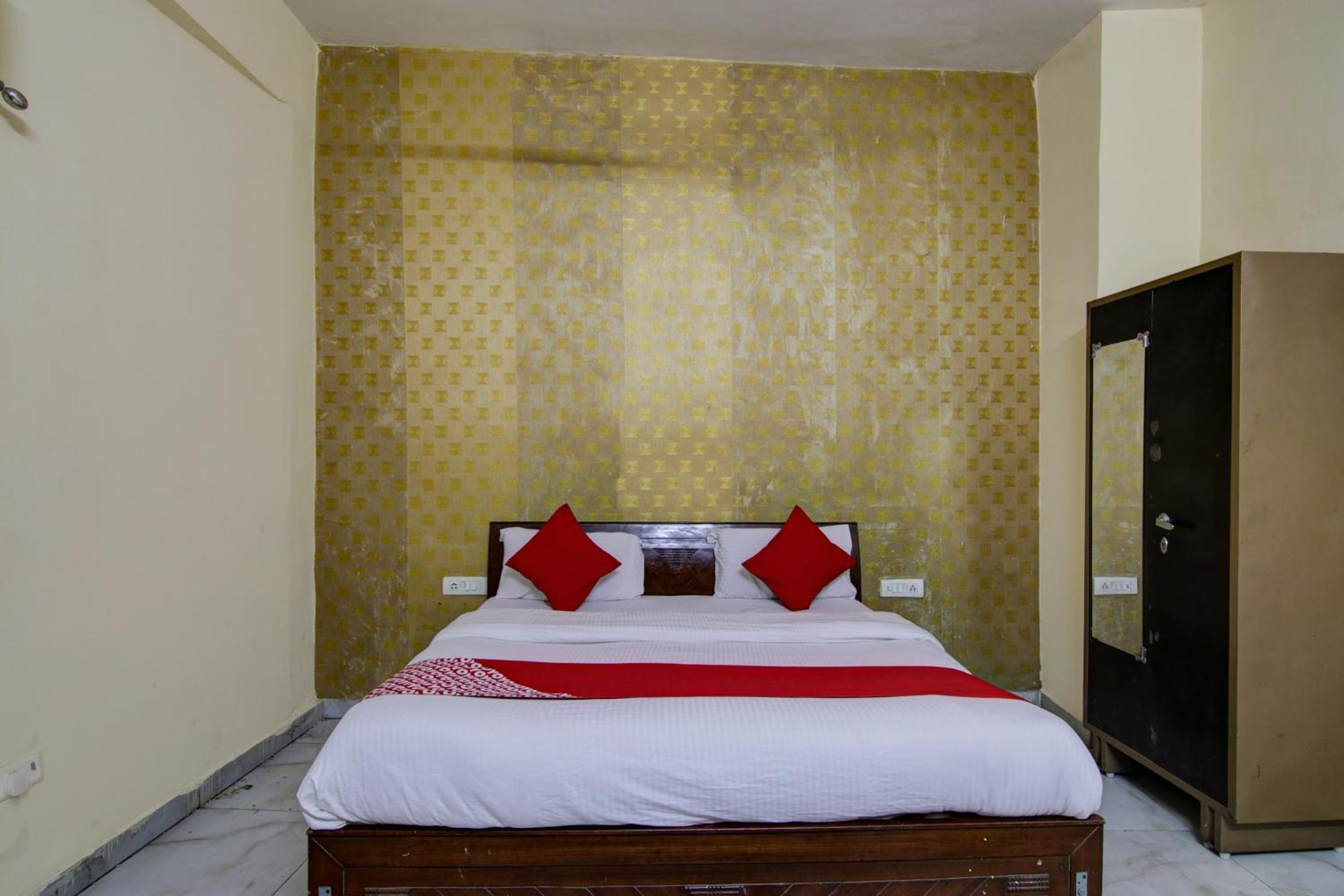 Hotel Yash House New Delhi Extérieur photo