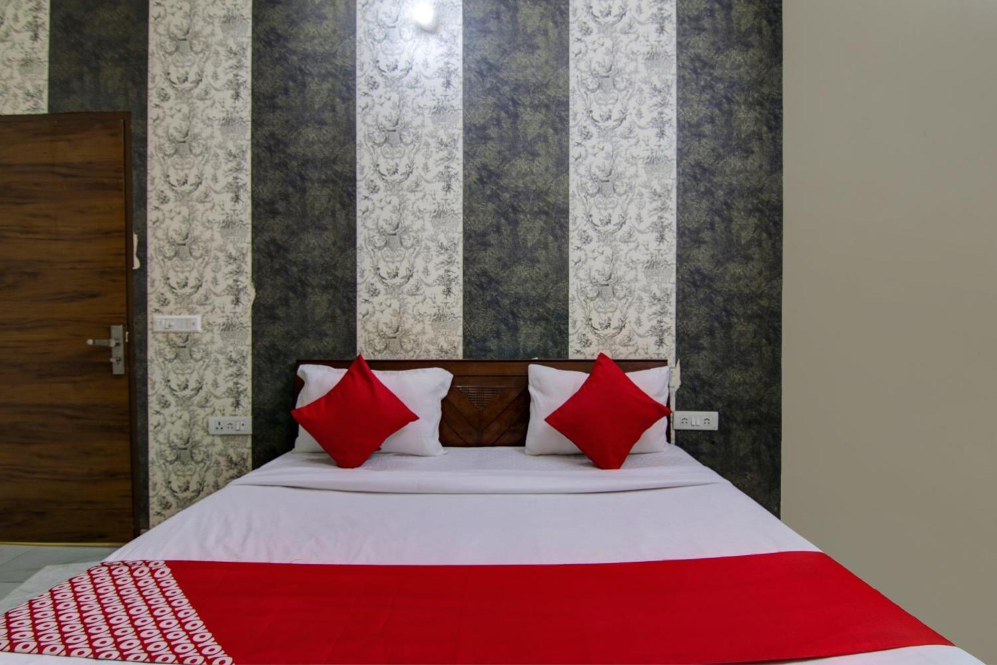 Hotel Yash House New Delhi Extérieur photo