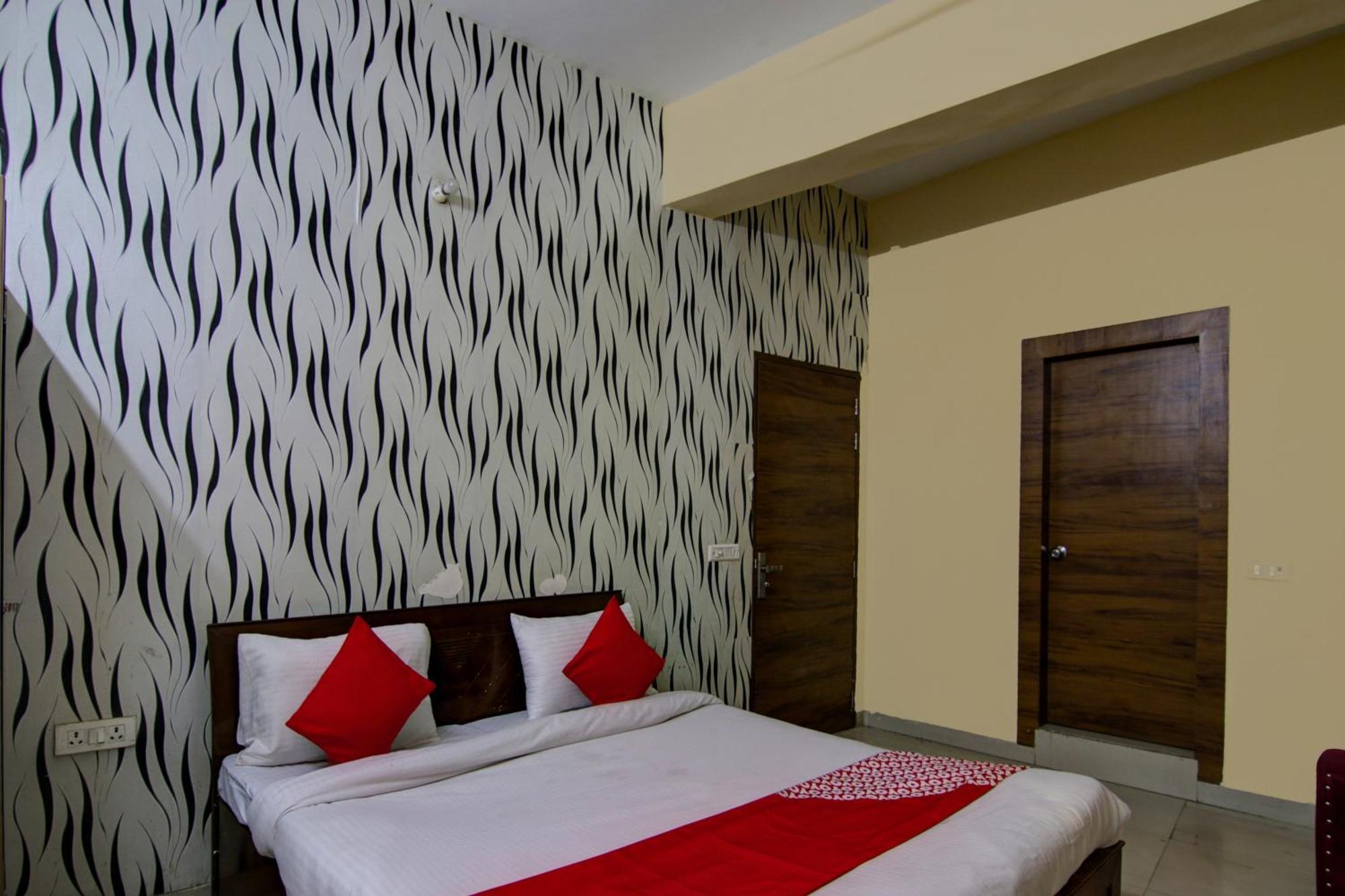 Hotel Yash House New Delhi Extérieur photo